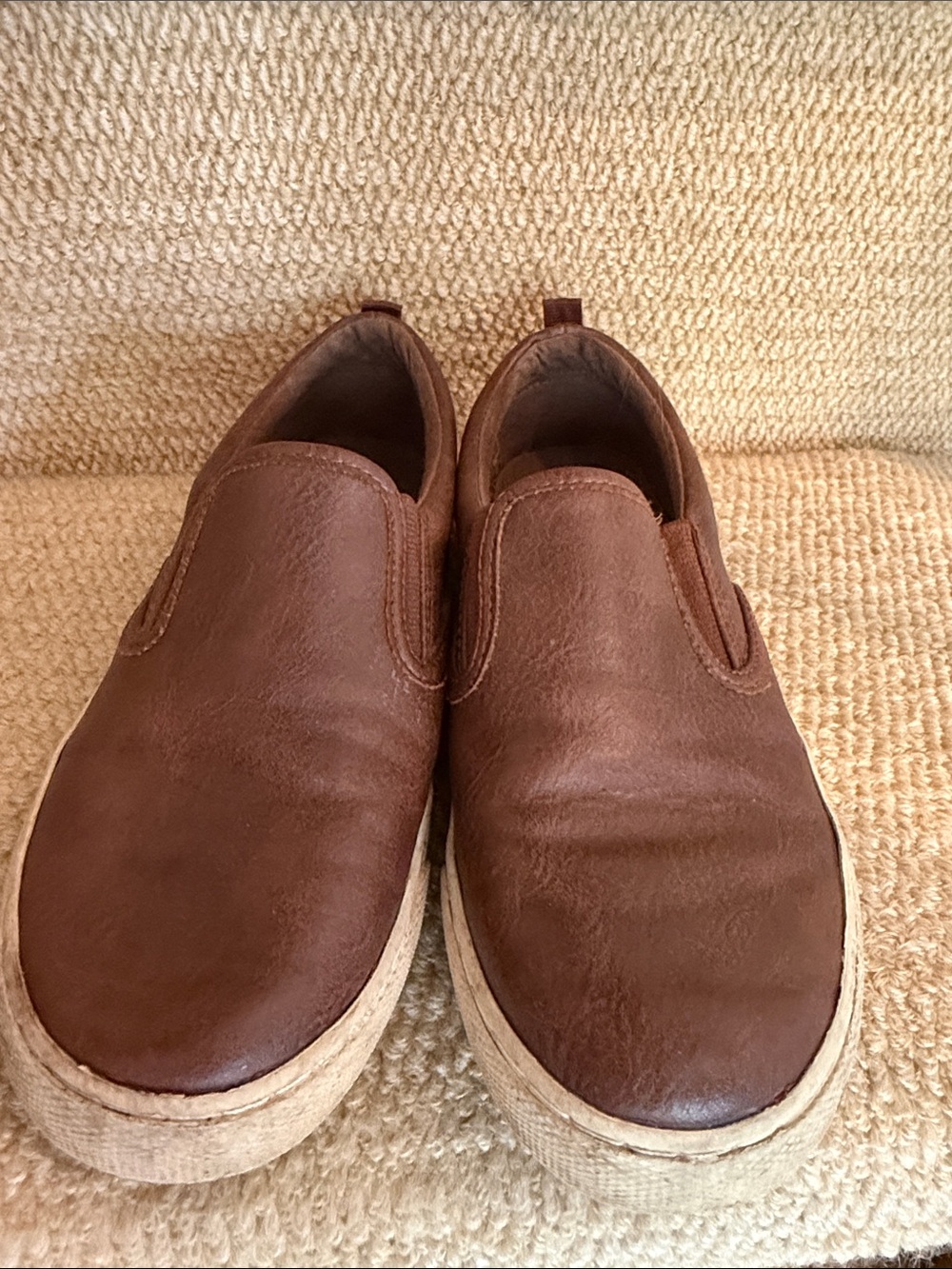 Old Navy Slip-on Sneakers